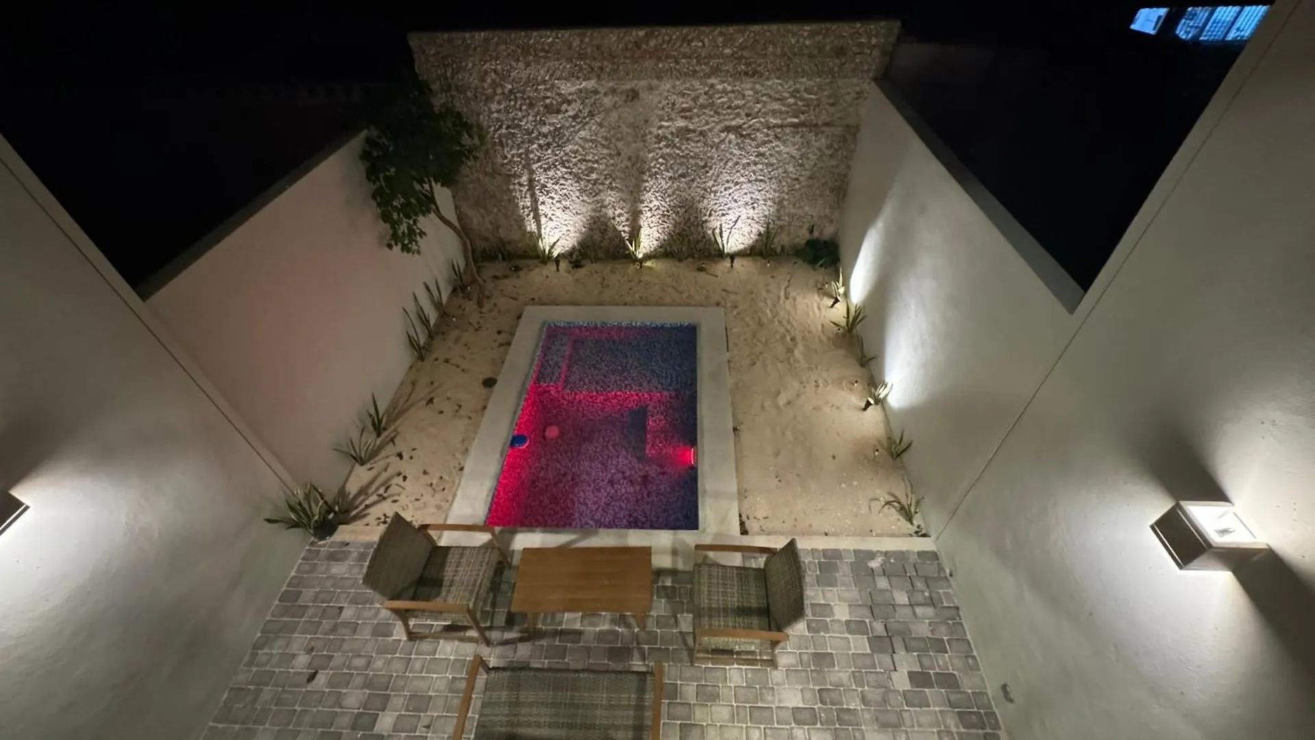 Casa Arbol 350 Mbs Apartment Merida