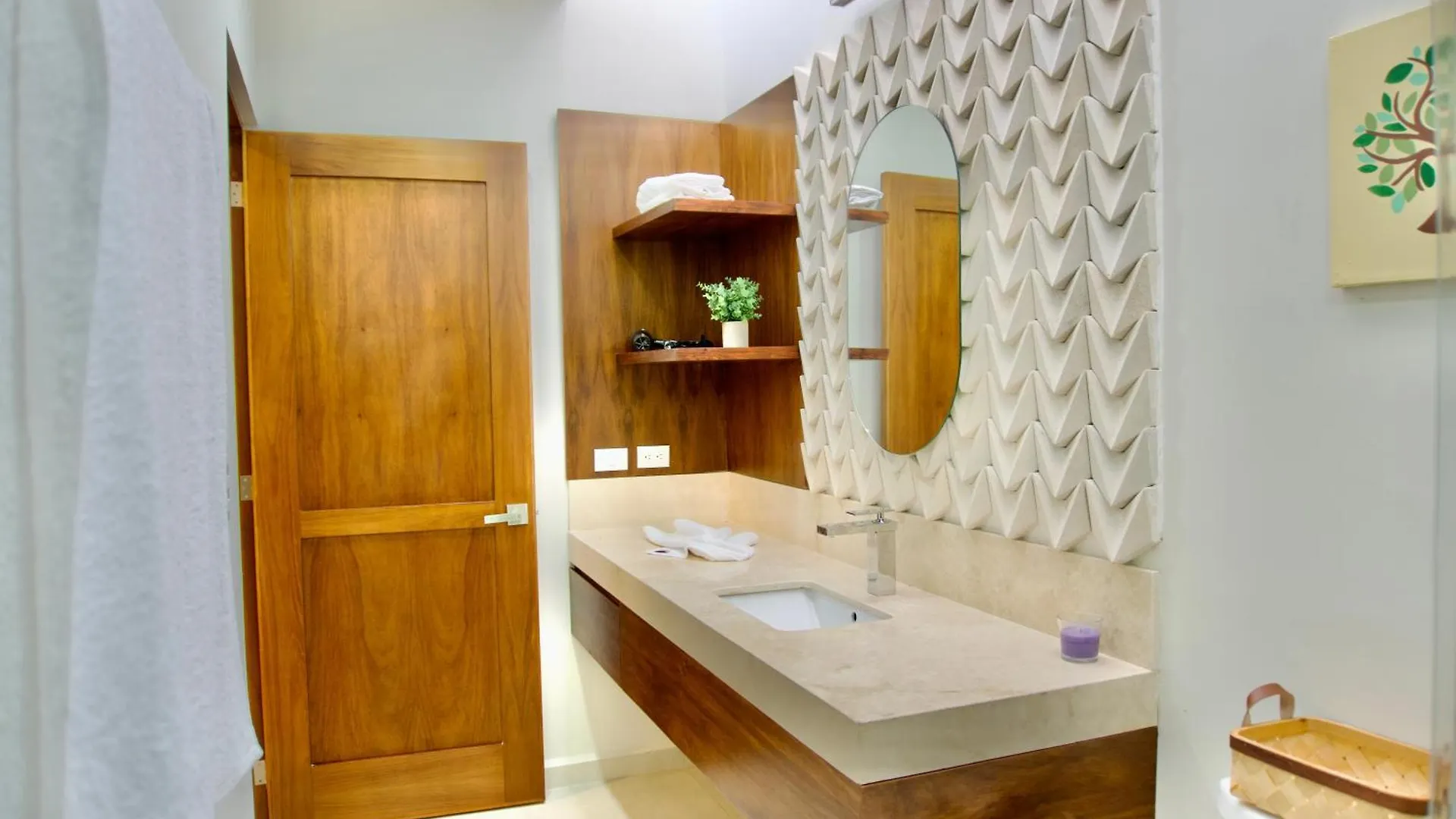 Casa Arbol 350 Mbs Apartment Merida