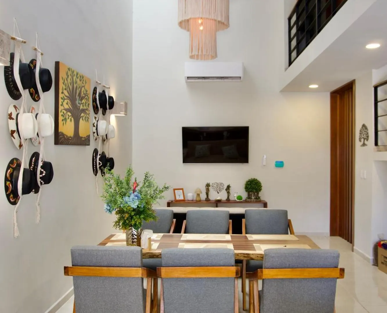 Casa Arbol 350 Mbs Apartment Merida